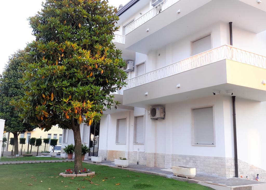 Palazzina Del Sole Villa Sottomarina Exterior photo